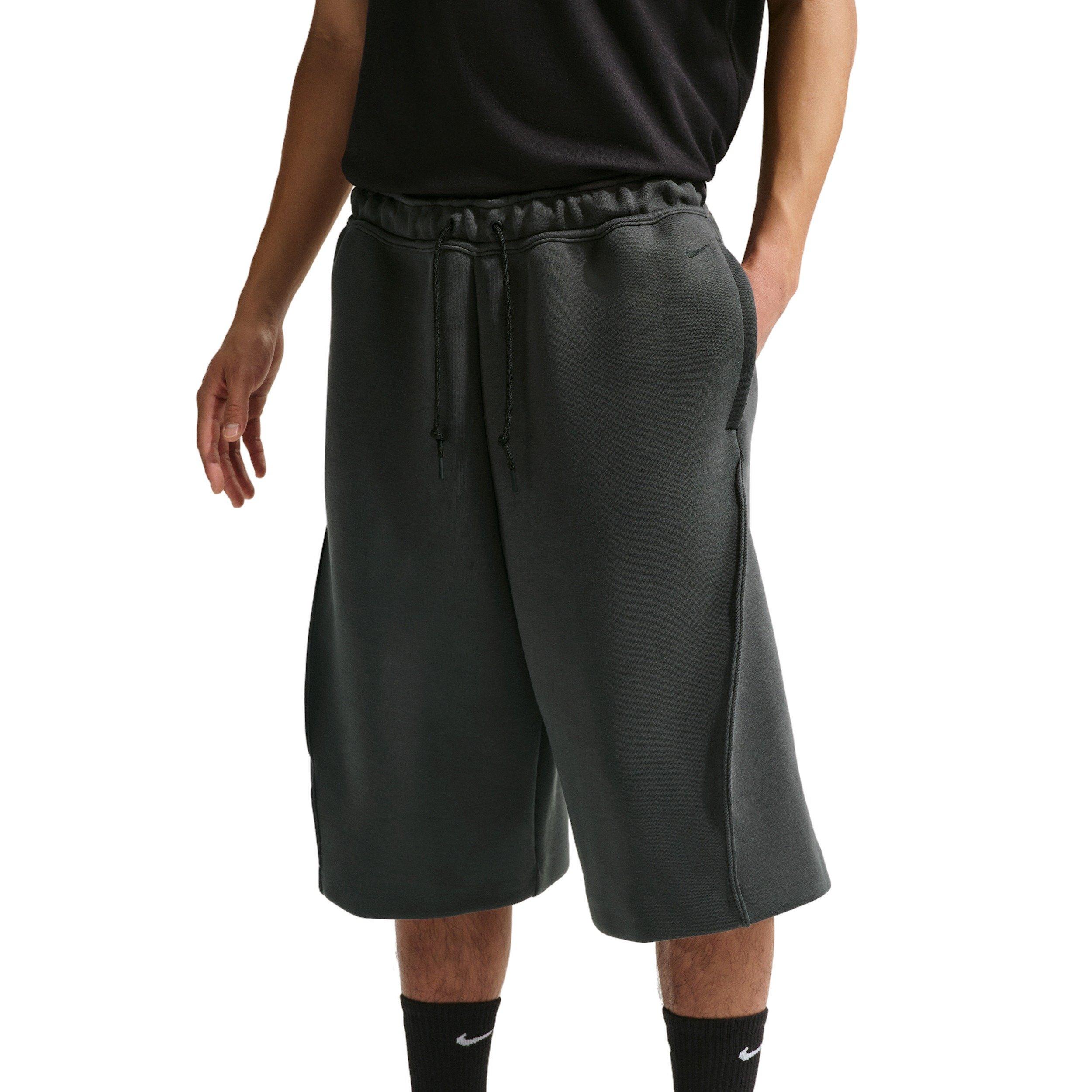 Nike Men's Tech Fleece Oversized Fit Shorts - GREY